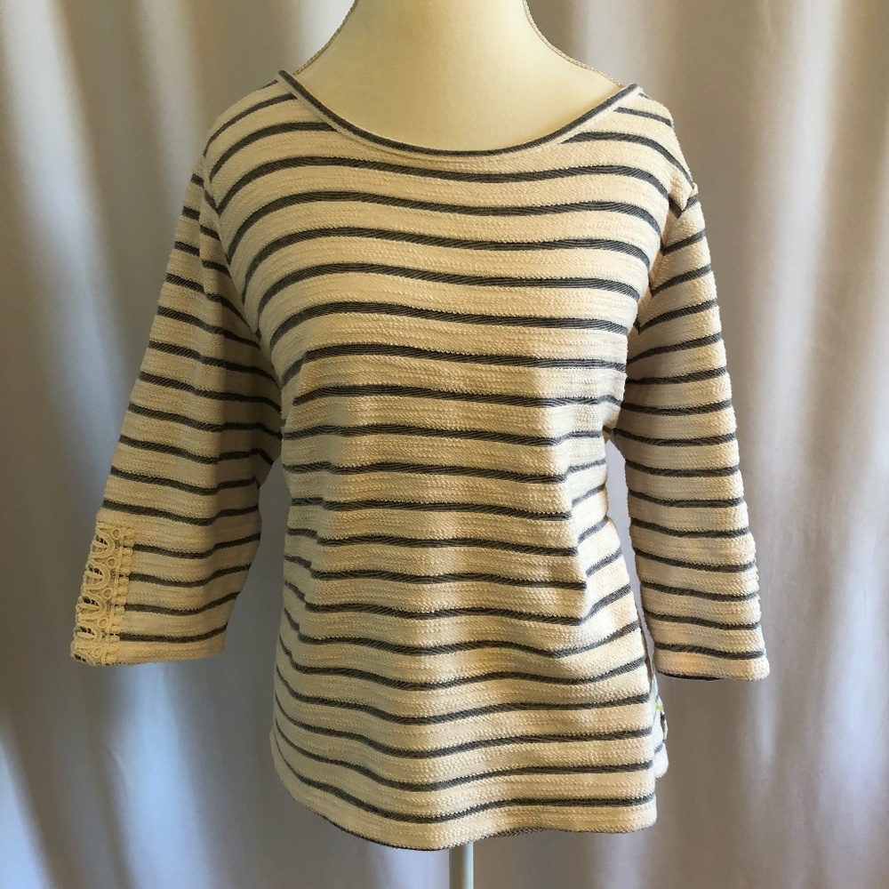 Sunday Gray & White Striped Lounge Shirt